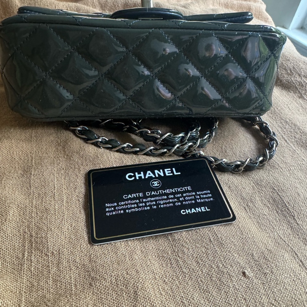 Chanel Rectangle Mini SHW - Picture 3 of 12